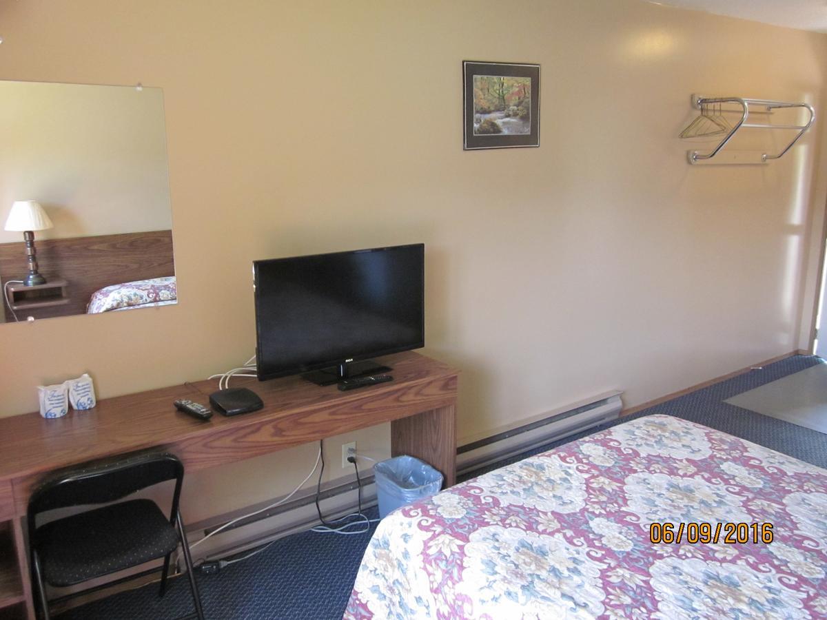 Valleyview Motel Williams Lake Exterior photo